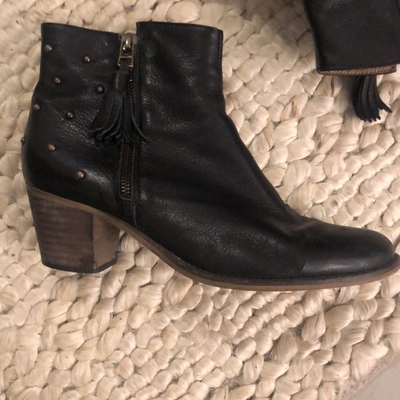 Eric Michael Leather Block Wood Heel Studded Boots Size EU 41 - Picture 2 of 16